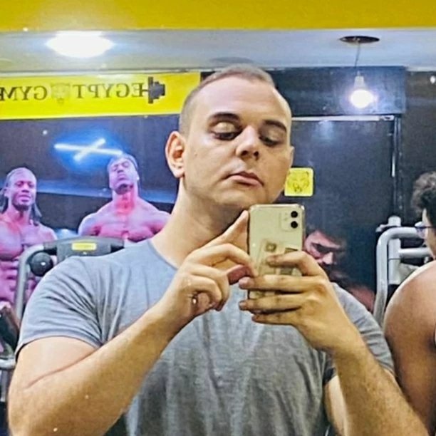 زياد عماد 